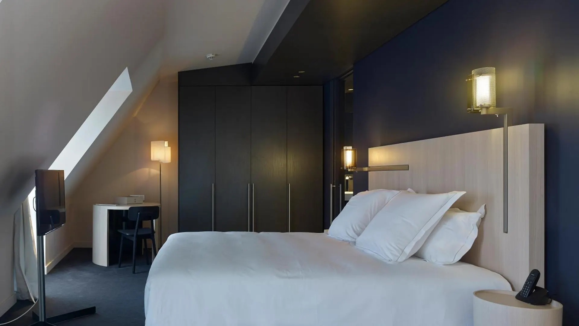 Hotel De Nell 5*