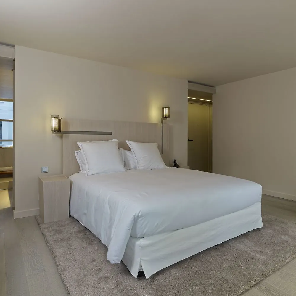Hotel De Nell 5*