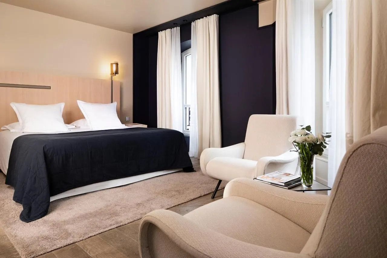 Hotel De Nell 5*