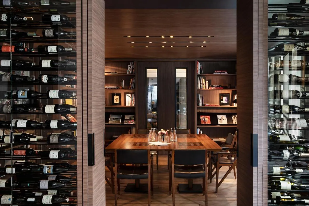 Hotel De Nell 5*